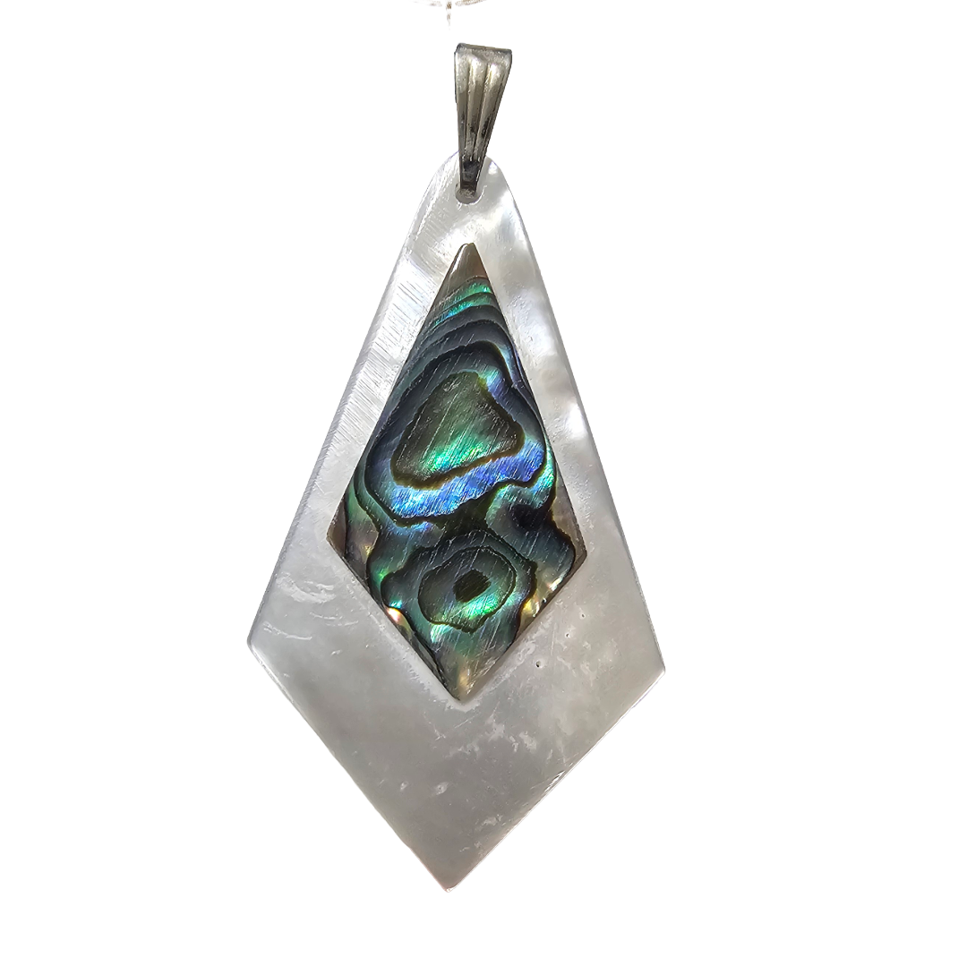 Mother of Pearl Pendant 